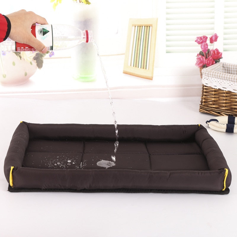 Waterproof bed for small to medium-sized dogs